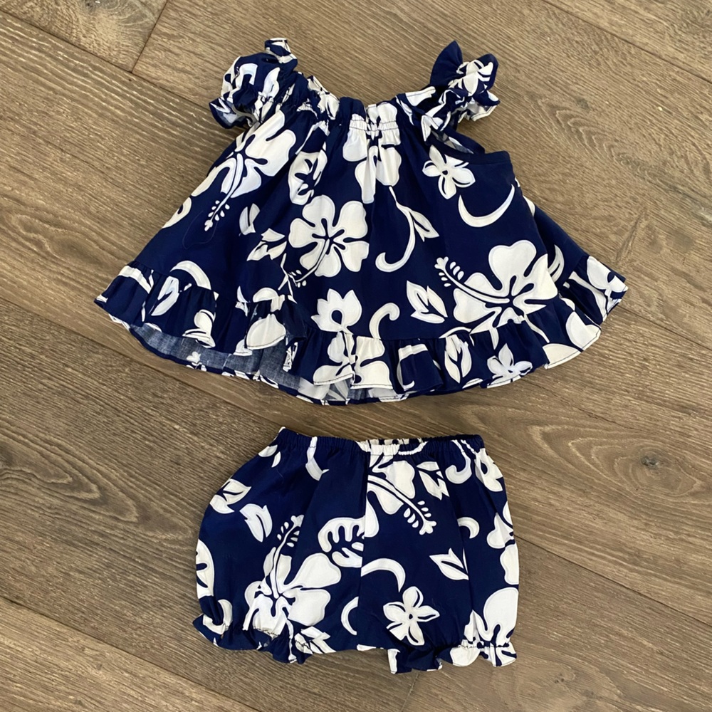 NWT Navy Island Set
